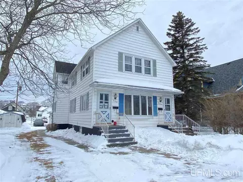 508 S 13th, Escanaba, MI 49829 photo 1