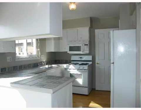 217 Sheffield, Saline, MI 48176 photo 4