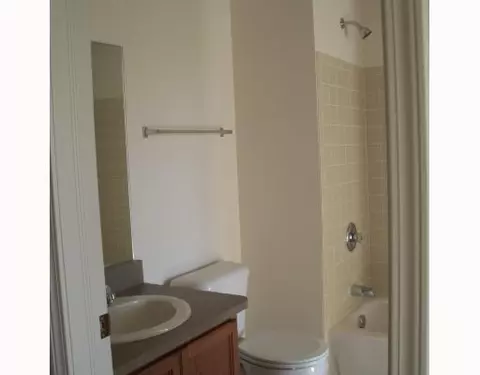 202 Riversedge Dr, Saline, MI 48176 photo 6