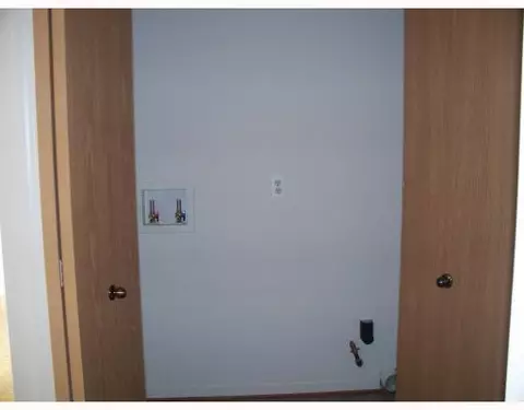 202 Riversedge Dr, Saline, MI 48176 photo 4