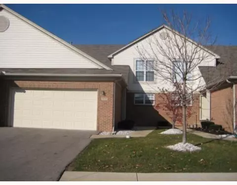 33170 Forest Park Dr, Wayne, MI 48184 photo 1