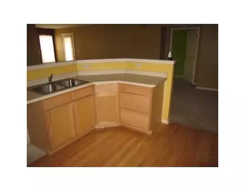 4021 Berkeley, Canton, MI 48188 photo 5