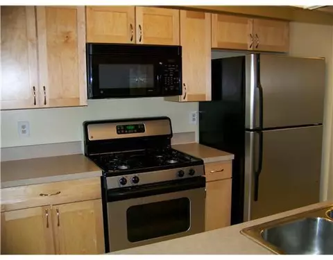111 Fieldcrest St #202, Ann Arbor, MI 48103 photo 4