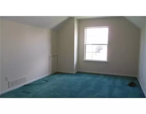 4546 E Hunters, Canton, MI 48188 photo 5