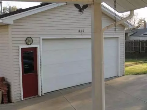 411 Falcon, Jackson, MI 49202 photo 15
