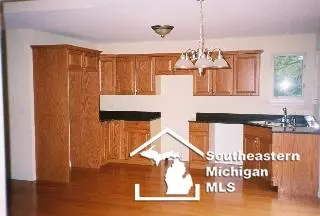 84 Washington, Monroe, MI 48162 photo 6