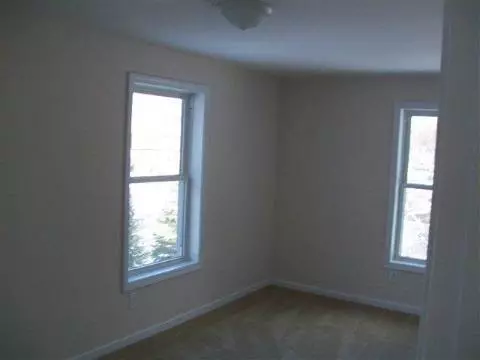 115 Damon, Jackson, MI 49203 photo 4