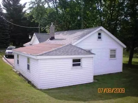 1114 Fox, Jackson, MI 49201 photo 1
