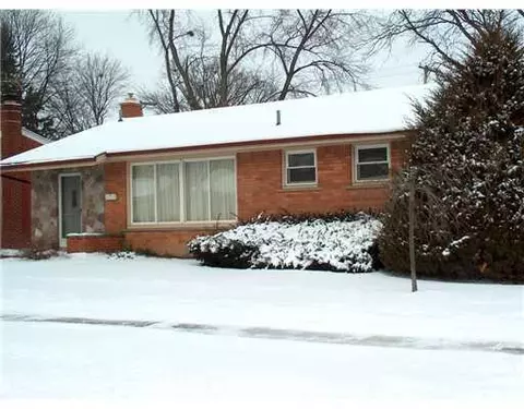 36972 Thinbark, Wayne, MI 48184 photo 2