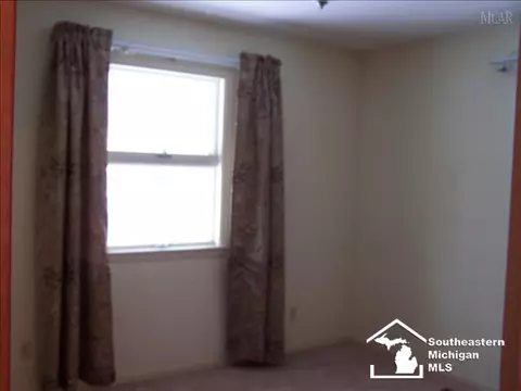 340 Oakwood, Monroe, MI 48162 photo 9
