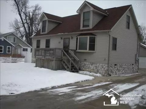 3329 Tenth, Monroe, MI 48162 photo 1