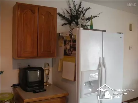 3329 Tenth, Monroe, MI 48162 photo 5
