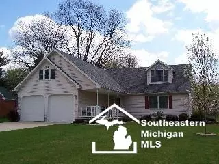 2072 Vivian, Monroe, MI 48162 photo 1