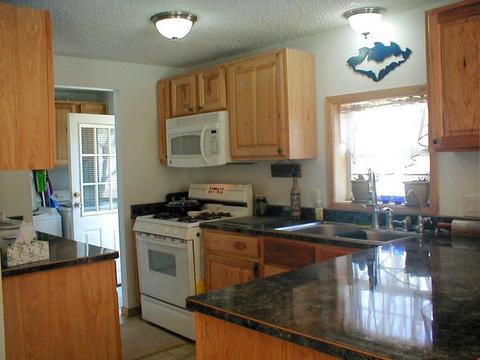 2992 W River Dr, Gladwin, MI 48624 photo 5