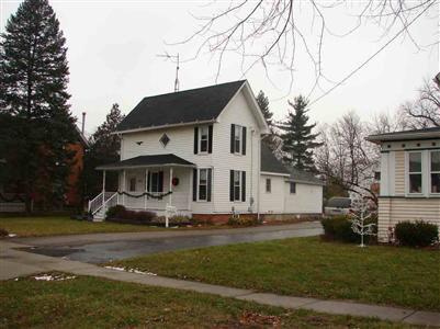 321 N Genesee St, Other, MI 48423 photo 2