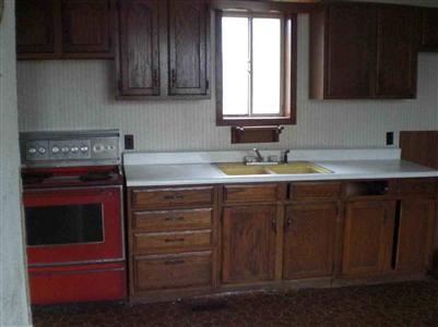 231 Cedar St, Other, MI 48626 photo 4