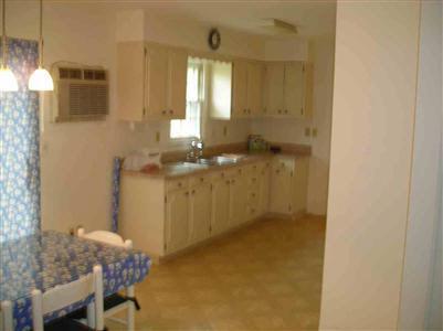 3424 Brookgate Dr, Other, MI 48507 photo 3