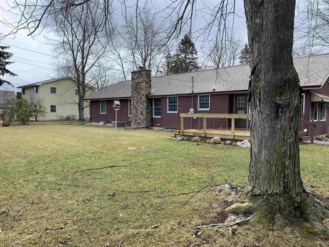 601 Cherry St, Standish, MI 48658 photo 2