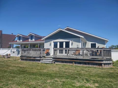 2210 Lola Ln, Au Gres, MI 48703 photo 2