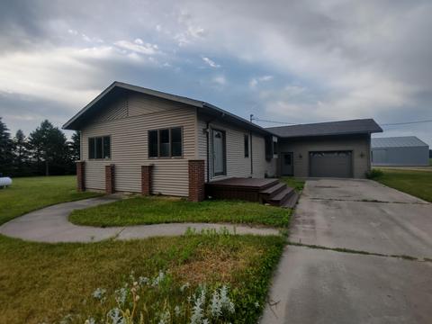 4763 Johnsfield Rd, Standish, MI 48658