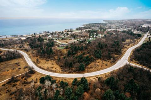 00 Mt Hope #CREEKSIDE, Williamsburg, MI 49690