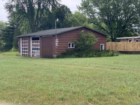 201 S Case St, Marion, MI 49665