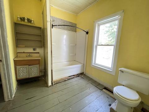 7989 E Fillmore Rd, Ithaca, MI 48847 photo 17
