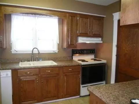 414 N Pleasant, Jackson, MI 49202 photo 6