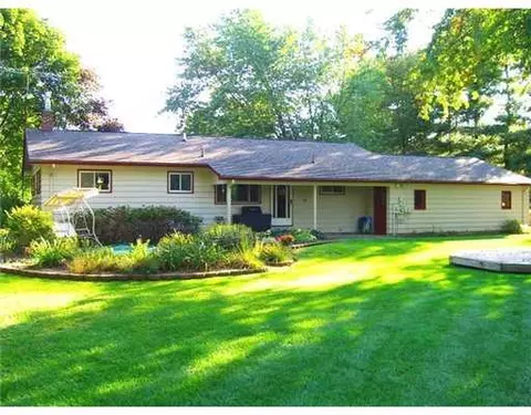 3628 Weber, Saline, MI 48176 photo 2