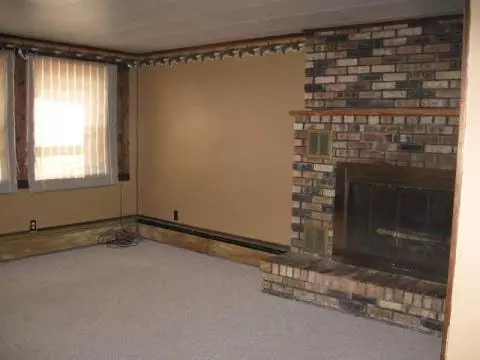 224 Ballard, Jackson, MI 49201 photo 2