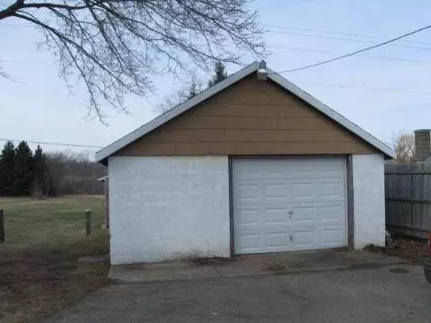 224 Ballard, Jackson, MI 49201 photo 9