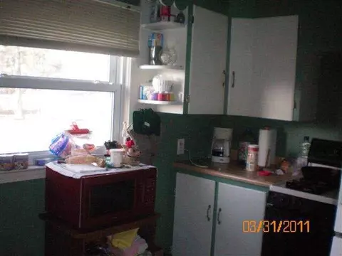 1241 E Mcdevitt, Jackson, MI 49203 photo 6
