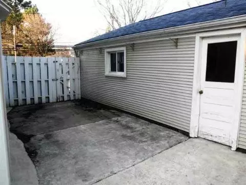511 W Morrell, Jackson, MI 49203 photo 12