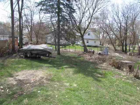 313 E Trl, Jackson, MI 49201 photo 8