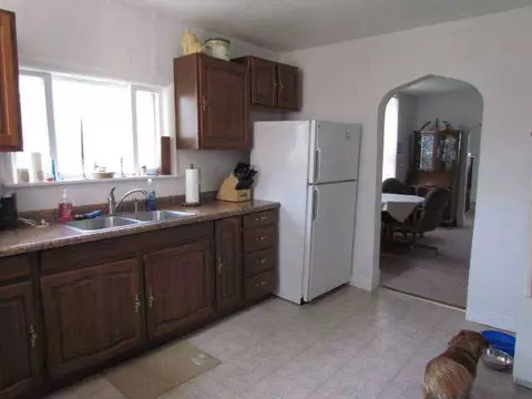 313 E Trl, Jackson, MI 49201 photo 3