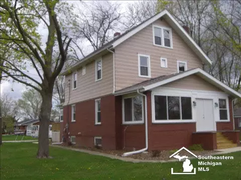 3196 N Custer, Monroe, MI 48162 photo 1