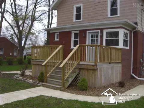 3196 N Custer, Monroe, MI 48162 photo 3
