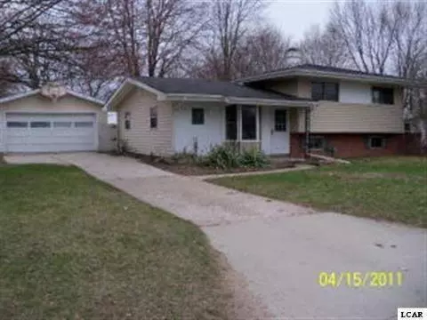 201 Bartlett, Clinton, MI 49236 photo 1