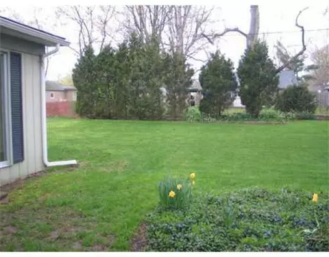 2402 Darrow, Ann Arbor, MI 48104 photo 3