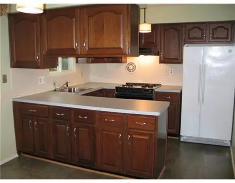 2402 Darrow, Ann Arbor, MI 48104 photo 5