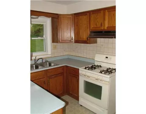2020 Baker, Dexter, MI 48130 photo 5