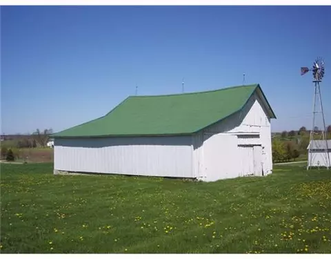 7285 Textile, Saline, MI 48176 photo 3