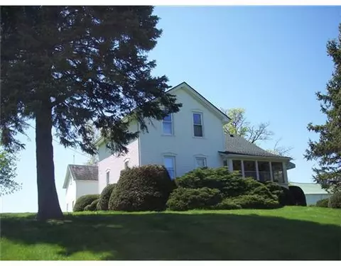 7285 Textile, Saline, MI 48176 photo 1