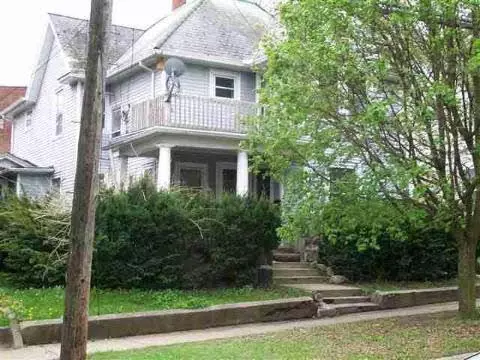 306 First, Jackson, MI 49201 photo 5