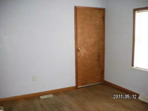 1502 Joy, Jackson, MI 49203 photo 6