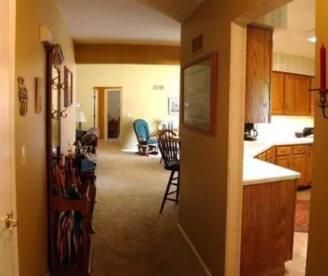 1855 Wedgefield, Jackson, MI 49201 photo 2