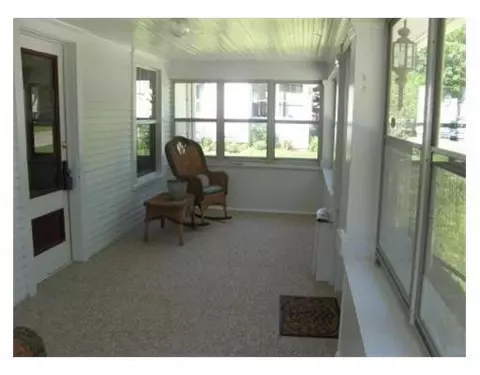 114 S Webster, Jackson, MI 49203 photo 8