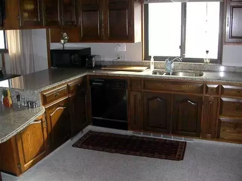 128 E Princess, Brooklyn, MI 49230 photo 2