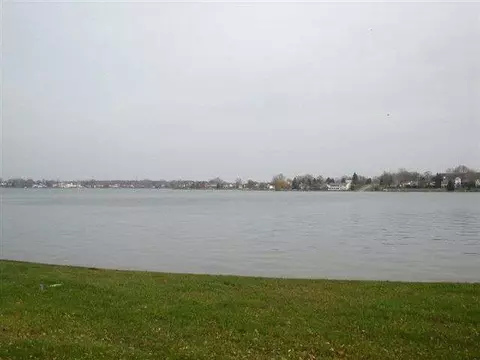 128 E Princess, Brooklyn, MI 49230 photo 1