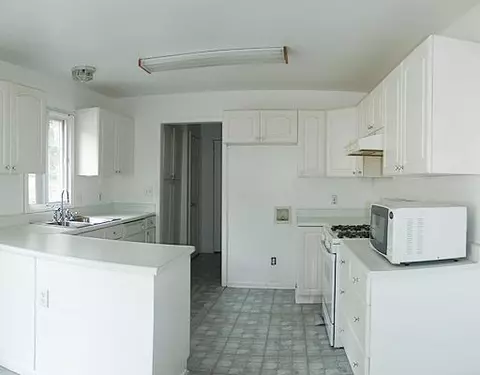 36866 Menton, Romulus, MI 48174 photo 3